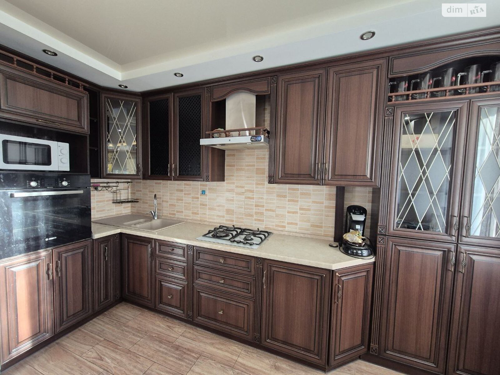 Продажа трехкомнатной квартиры в Днепре, на ул. Терещенковская 2, район Левобережный фото 1