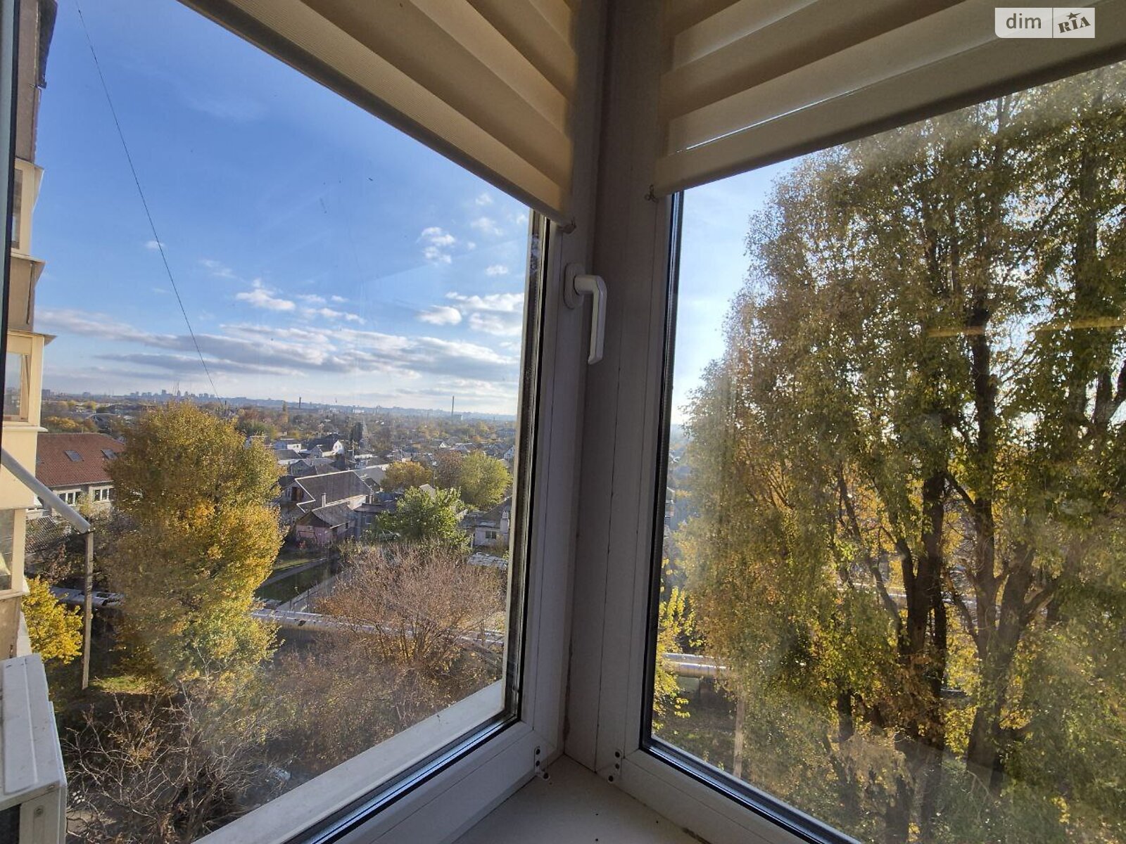 Продажа трехкомнатной квартиры в Днепре, на ул. Терещенковская 2, район Левобережный фото 1