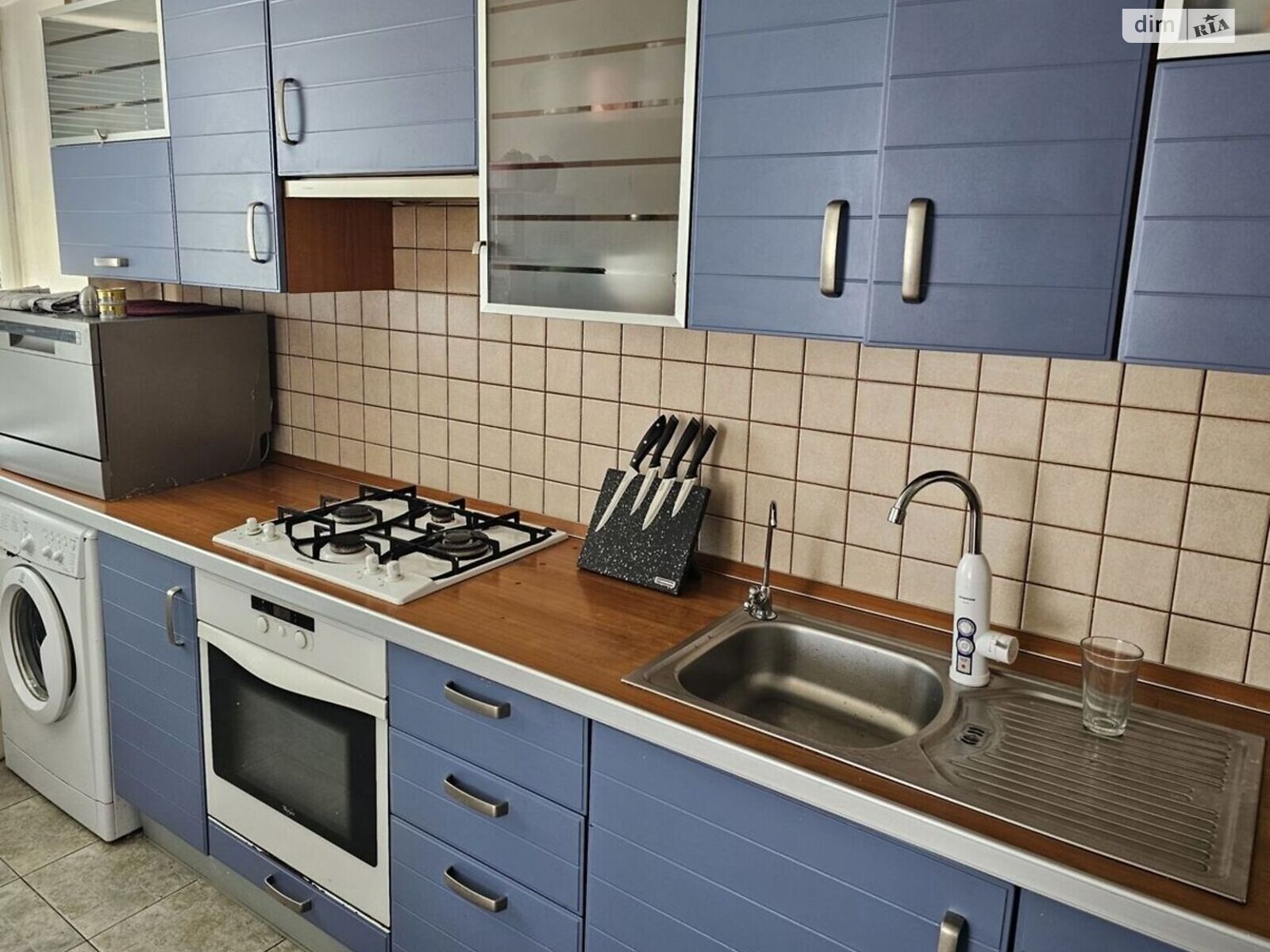Продажа трехкомнатной квартиры в Днепре, на ул. Юрия Липы 19, район Левобережный фото 1 Продажа трехкомнатной квартиры в Днепре, на ул. Юрия Липы 19, район Левобережный фото 1