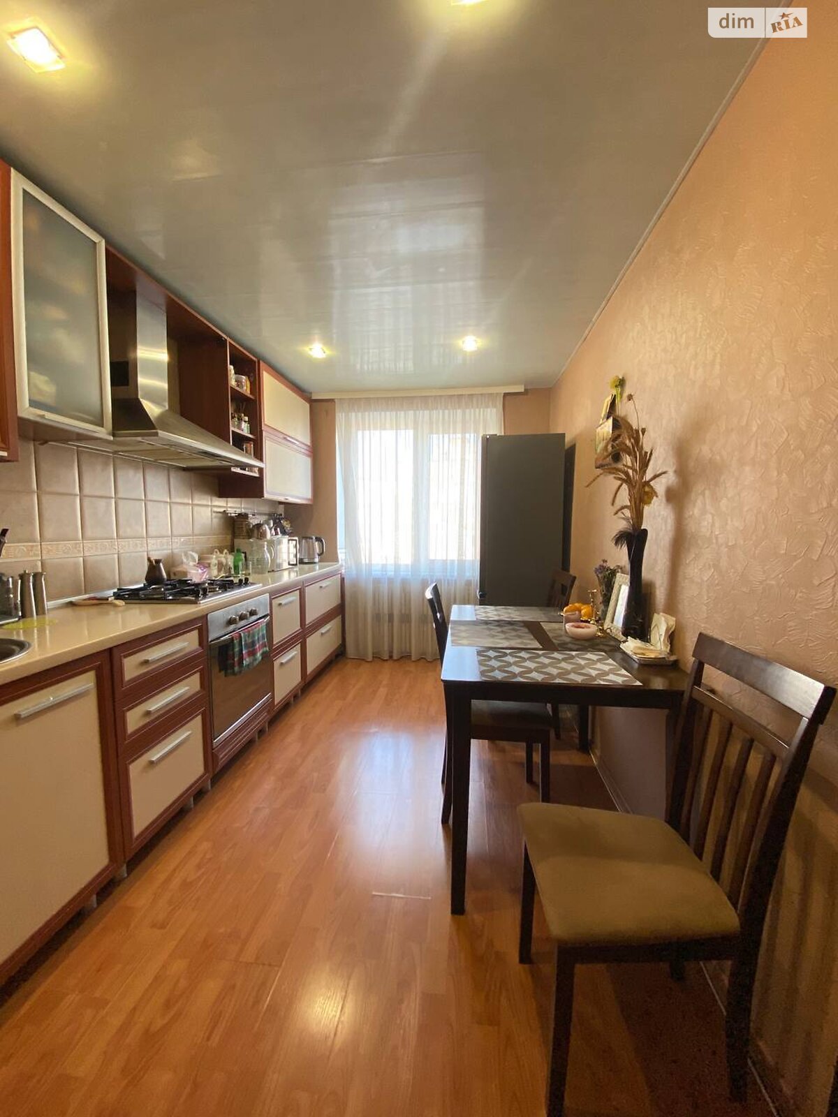 Продаж трикімнатної квартири в Дніпрі, на вул. Юрія Липи 7, район Лівобережний фото 1