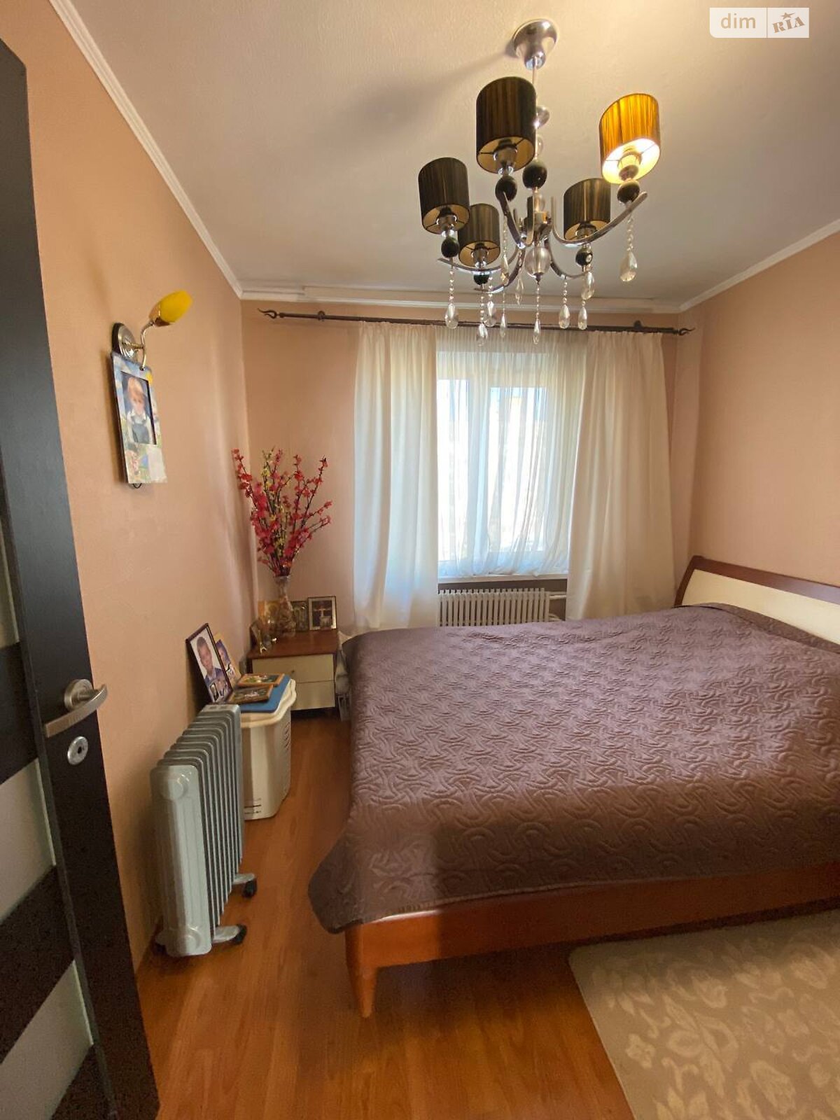 Продажа трехкомнатной квартиры в Днепре, на ул. Юрия Липы 7, район Левобережный фото 1 Продажа трехкомнатной квартиры в Днепре, на ул. Юрия Липы 7, район Левобережный фото 1