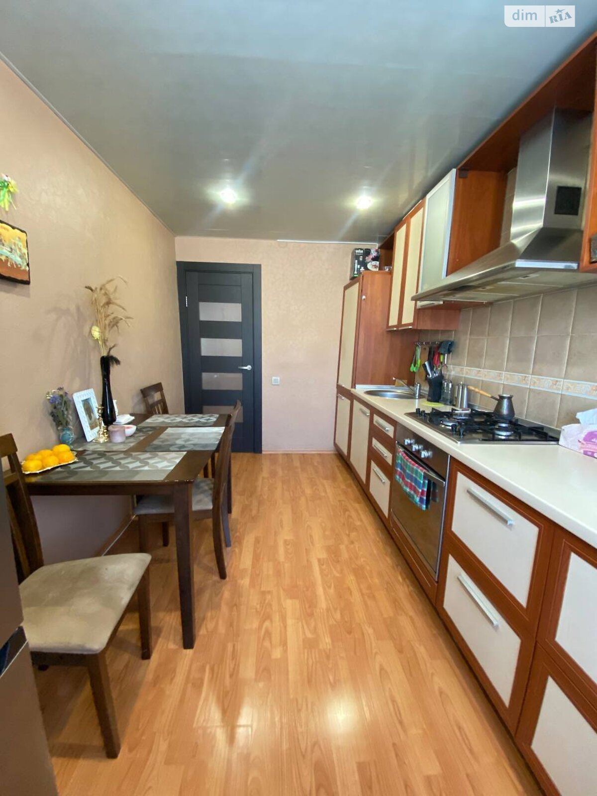 Продажа трехкомнатной квартиры в Днепре, на ул. Юрия Липы 7, район Левобережный фото 1 Продажа трехкомнатной квартиры в Днепре, на ул. Юрия Липы 7, район Левобережный фото 1