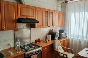 Продажа трехкомнатной квартиры в Днепре, на ул. Степана Рудницкого 11, район Ломовский фото 2