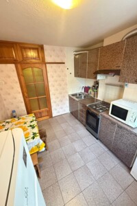 Продажа трехкомнатной квартиры в Днепре, на ул. Степана Рудницкого 15, район Ломовский фото 2 Продажа трехкомнатной квартиры в Днепре, на ул. Степана Рудницкого 15, район Ломовский фото 2