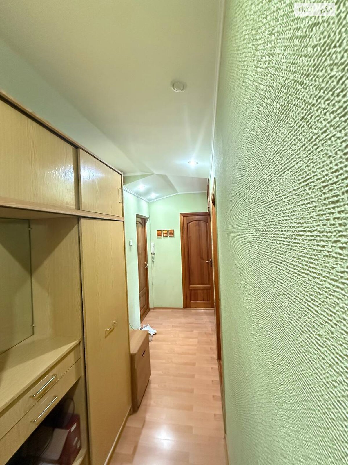 Продажа трехкомнатной квартиры в Днепре, на ул. Степана Рудницкого 15, район Ломовский фото 1 Продажа трехкомнатной квартиры в Днепре, на ул. Степана Рудницкого 15, район Ломовский фото 1