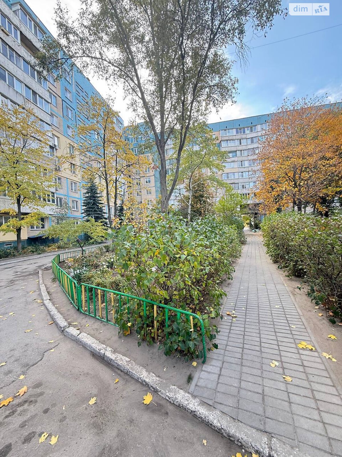 Продажа трехкомнатной квартиры в Днепре, на ул. Степана Рудницкого 15, район Ломовский фото 1 Продажа трехкомнатной квартиры в Днепре, на ул. Степана Рудницкого 15, район Ломовский фото 1