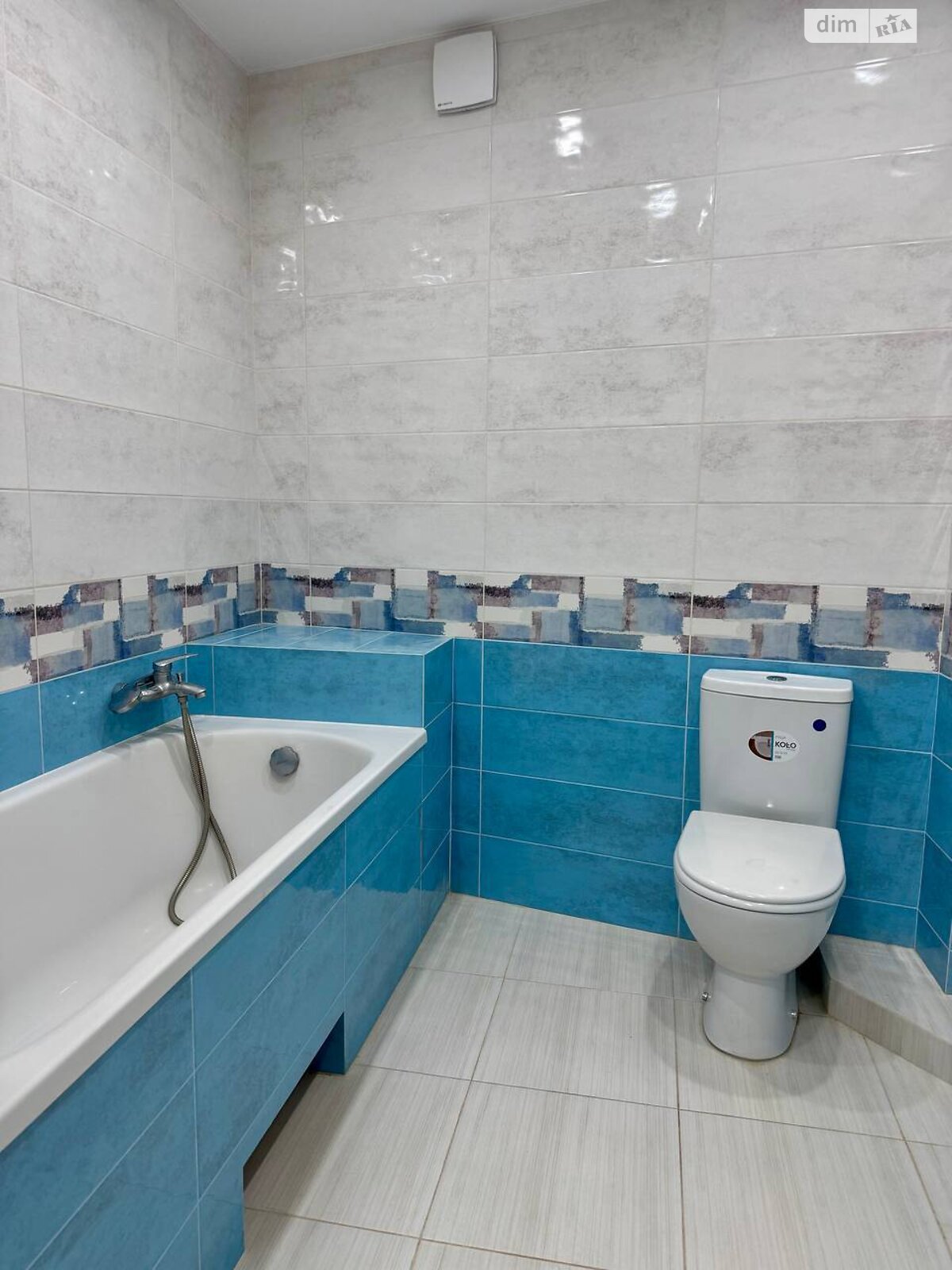 Продаж двокімнатної квартири в Дніпрі, на вул. Ризоля 42Б, район Лоцкам'янка фото 1