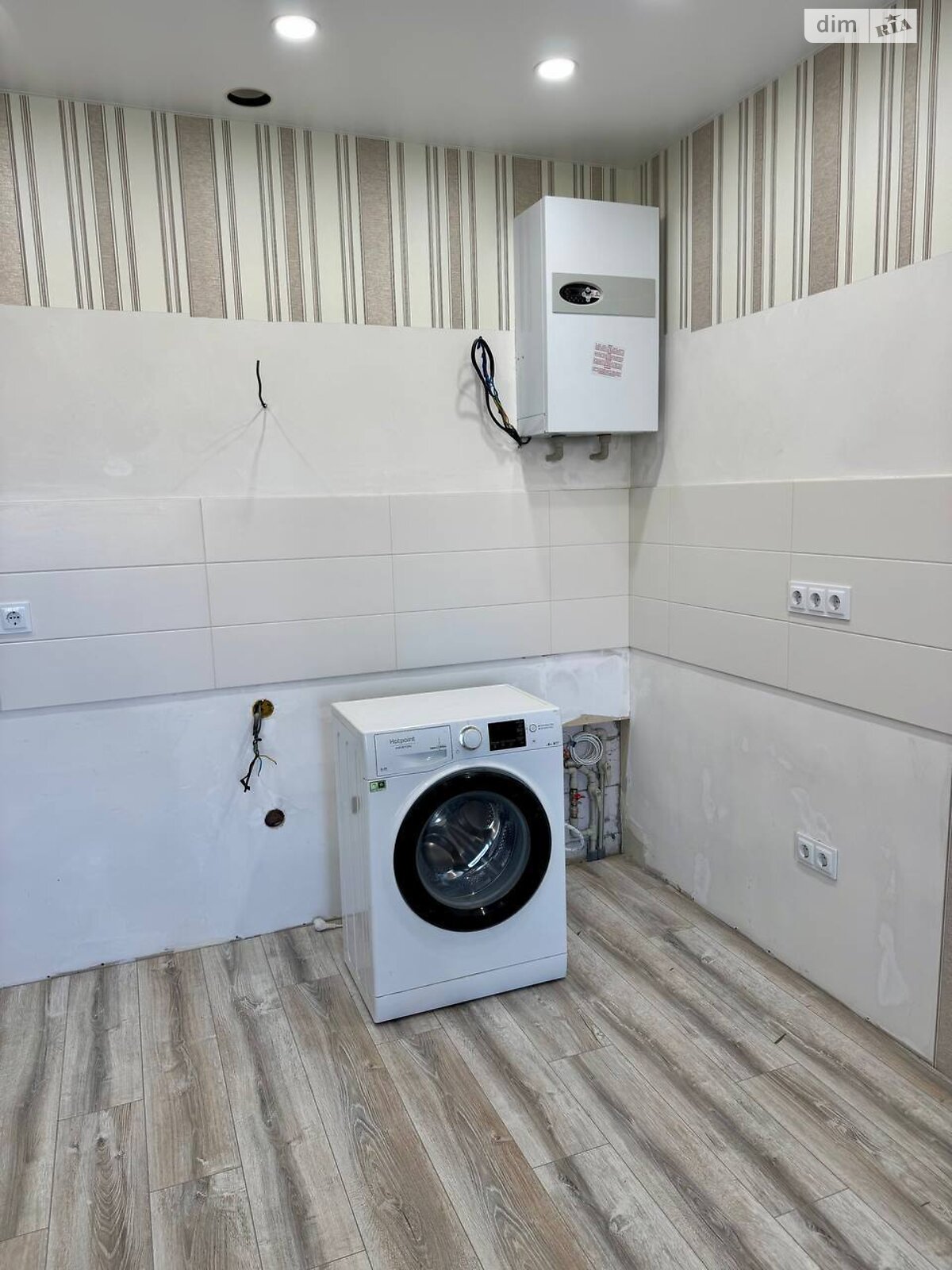 Продаж двокімнатної квартири в Дніпрі, на вул. Ризоля 42Б, район Лоцкам'янка фото 1