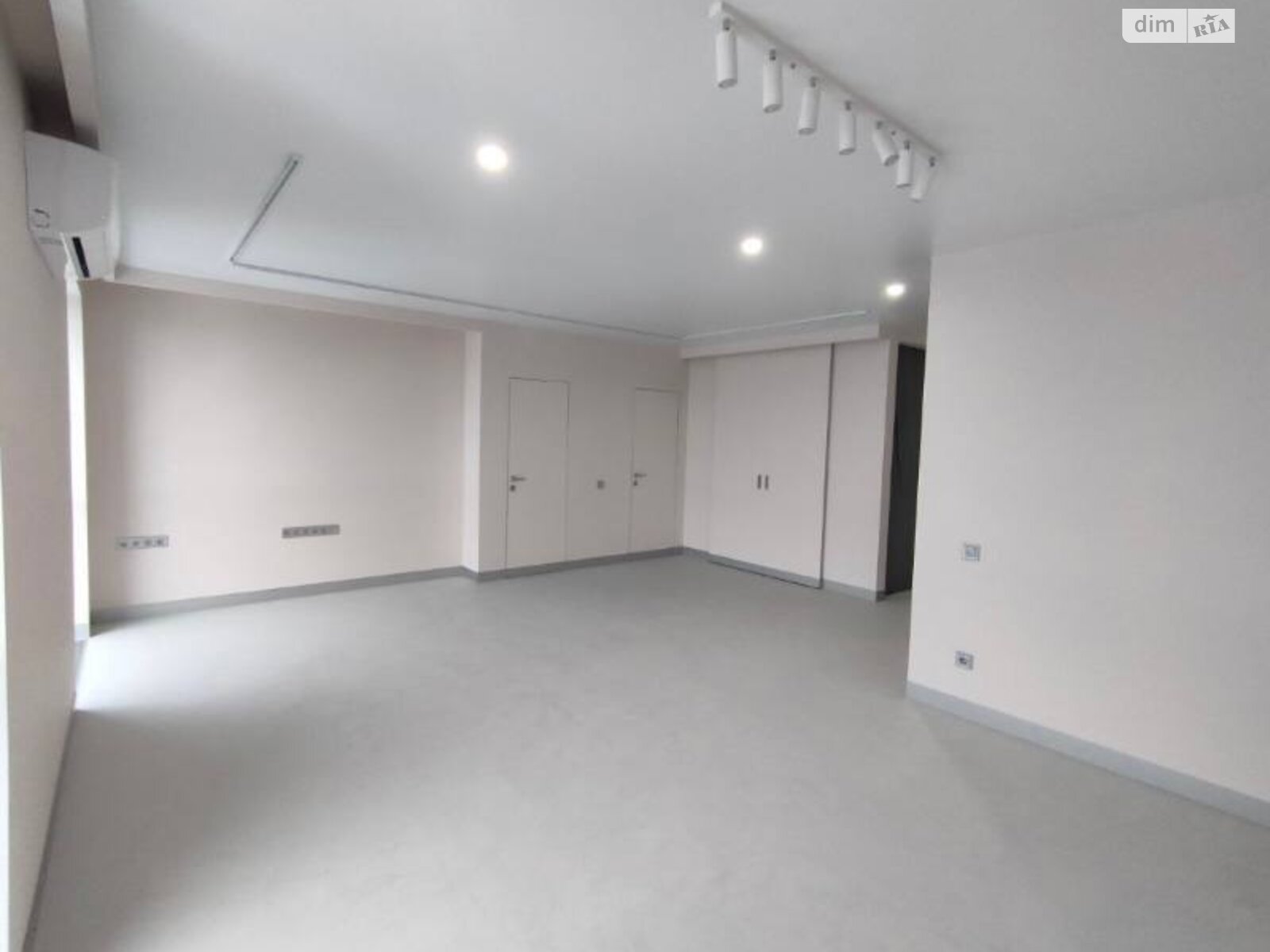 Продажа однокомнатной квартиры в Днепре, на ул. Мандрыковская 51Л корпус 4, кв. 101, район Мандрыкивка фото 1