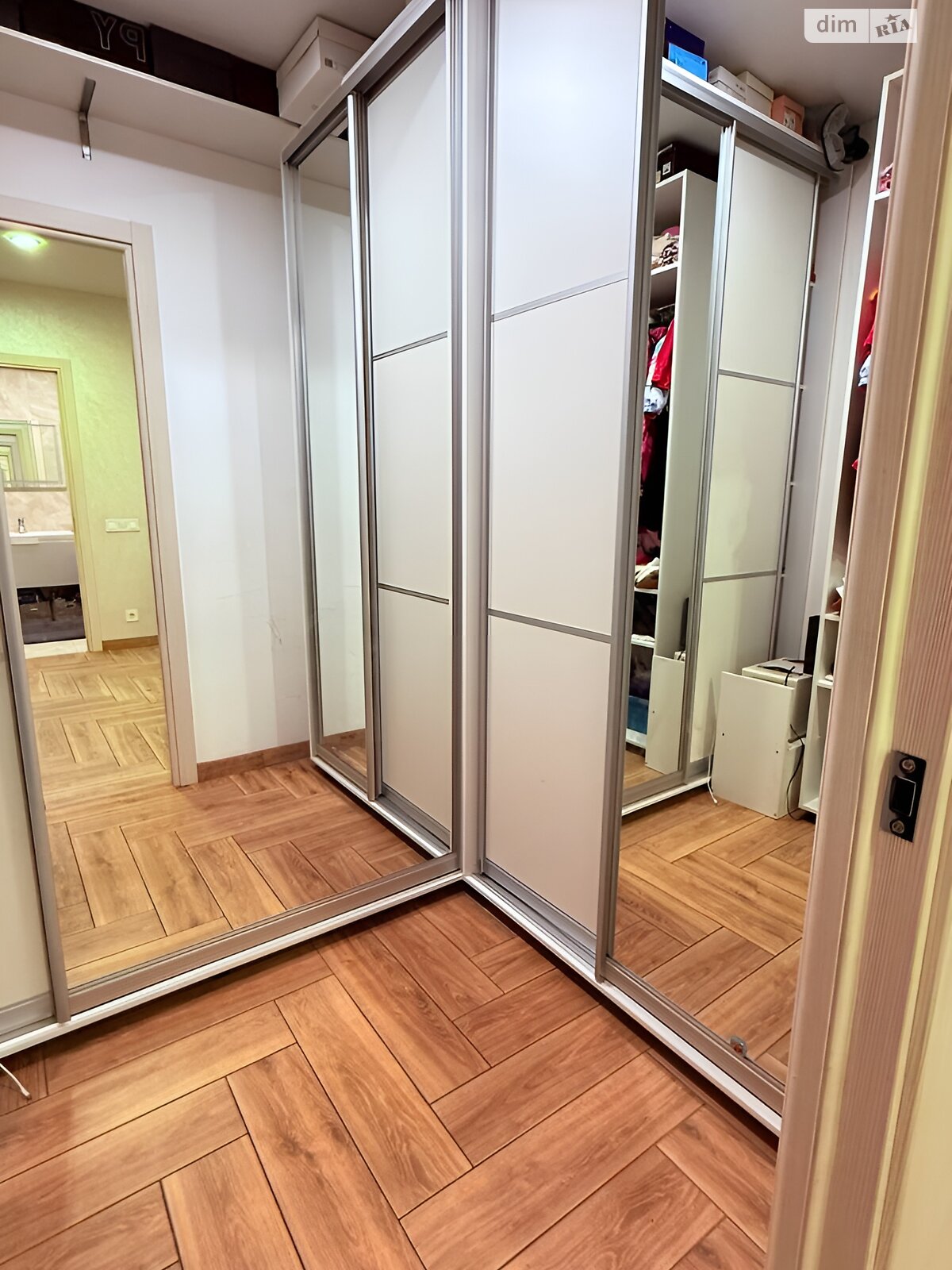 Продаж двокімнатної квартири в Дніпрі, на вул. Набережна Перемоги 44Б, район Мандриківка фото 1 Продаж двокімнатної квартири в Дніпрі, на вул. Набережна Перемоги 44Б, район Мандриківка фото 1