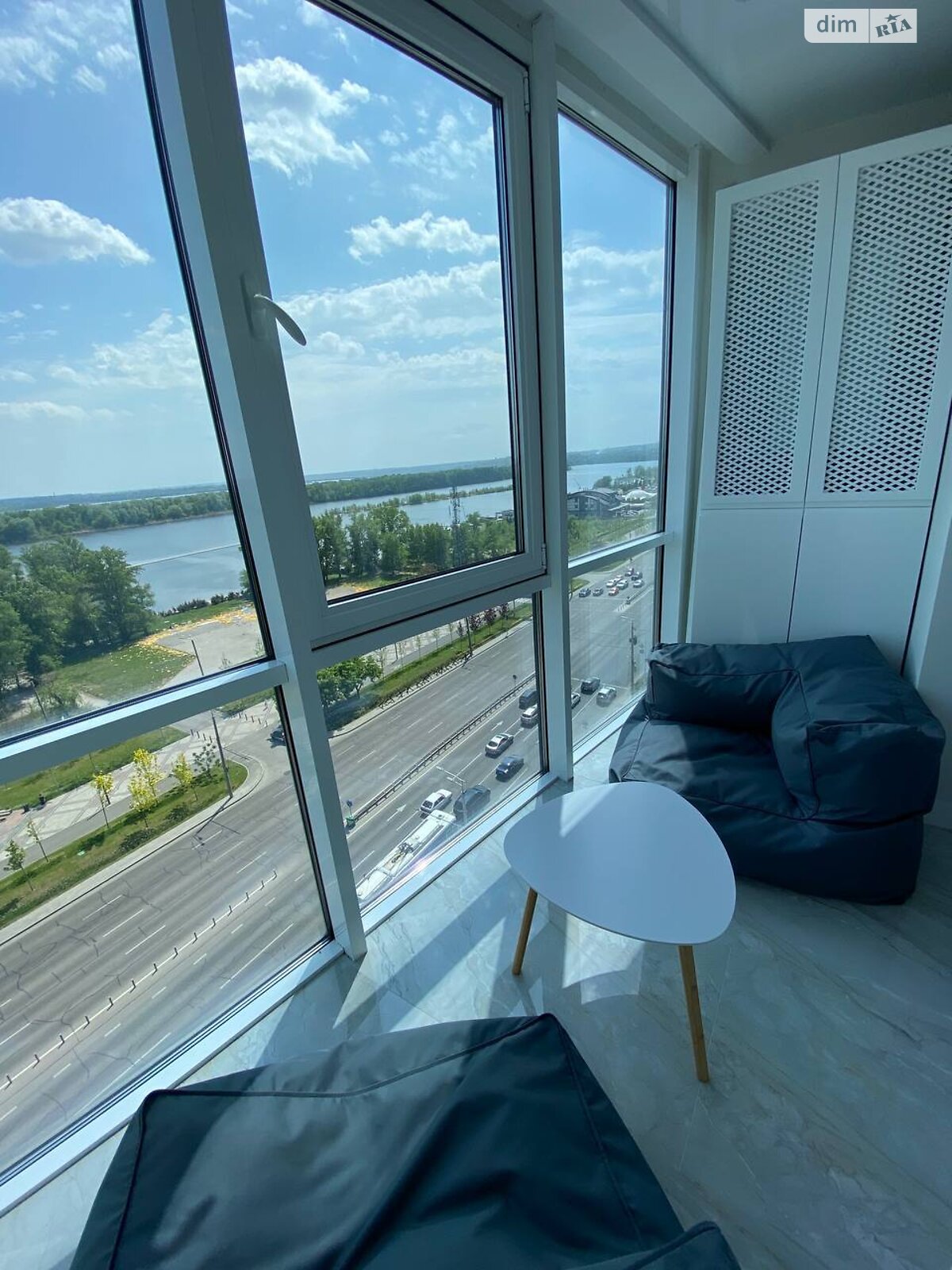 Продаж двокімнатної квартири в Дніпрі, на вул. Набережна Перемоги 42С, район Мандриківка фото 1 Продаж двокімнатної квартири в Дніпрі, на вул. Набережна Перемоги 42С, район Мандриківка фото 1