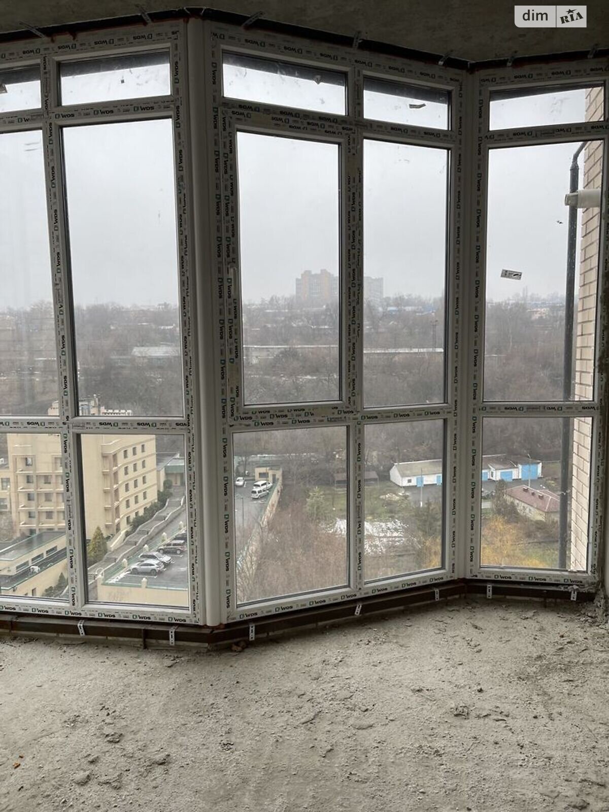 Продажа трехкомнатной квартиры в Днепре, на ул. Набережная Победы 44Л, район Мандрыкивка фото 1 Продажа трехкомнатной квартиры в Днепре, на ул. Набережная Победы 44Л, район Мандрыкивка фото 1