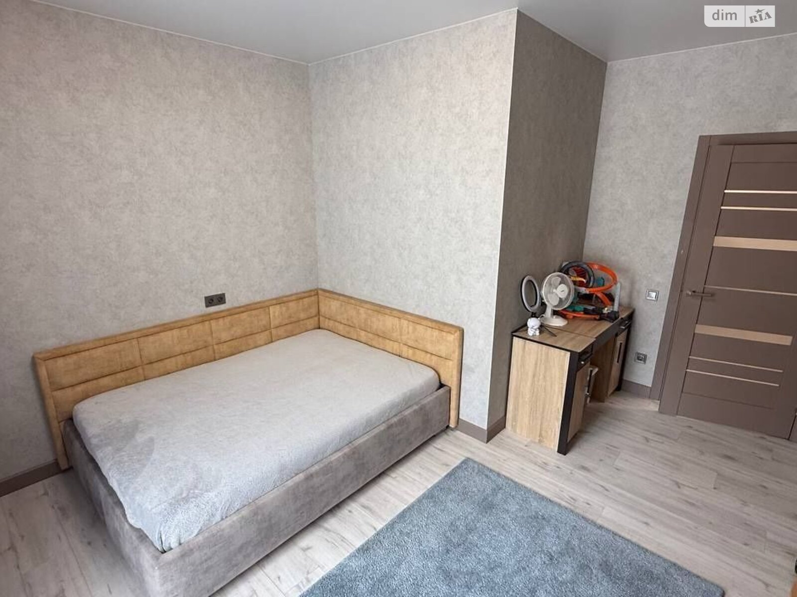 Продаж чотирикімнатної квартири в Дніпрі, на вул. Набережна Перемоги 44Л, район Мандриківка фото 1