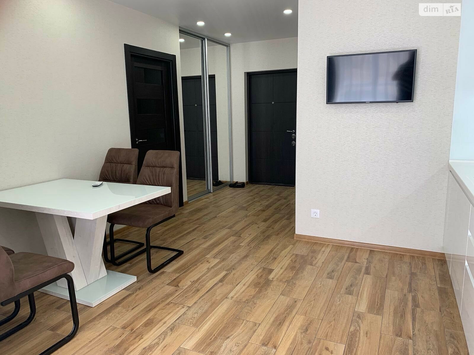 Продаж однокімнатної квартири в Дніпрі, на вул. Набережна Перемоги 44Н, район Мандриківка фото 1