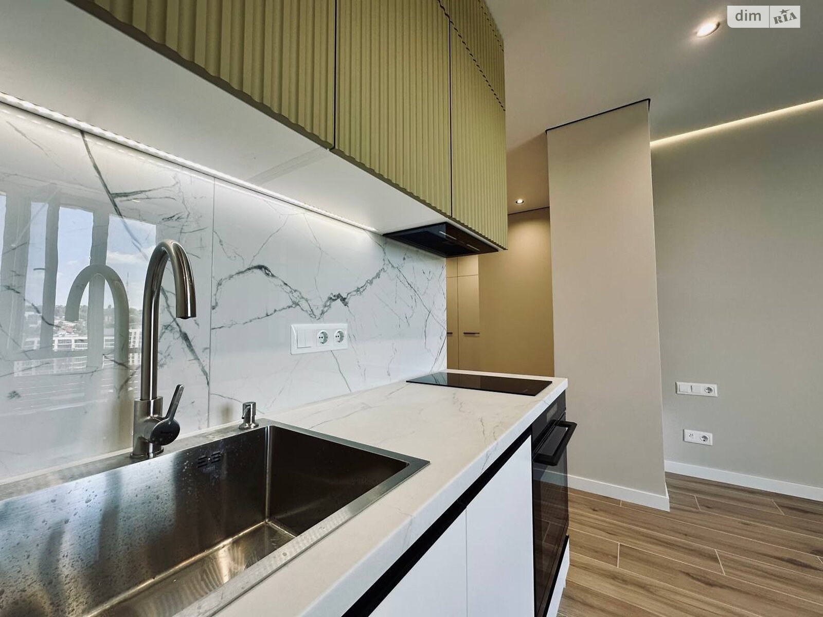 Продажа однокомнатной квартиры в Днепре, на ул. Набережная Победы 40Д, район Мандрыкивка фото 1