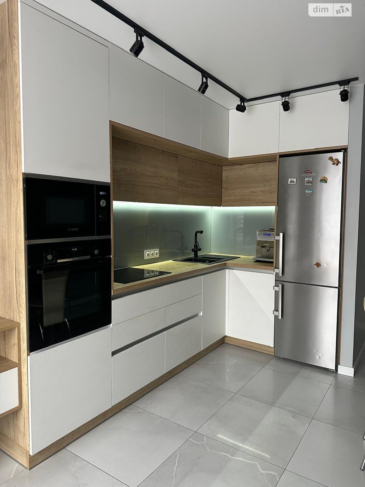 Продажа трехкомнатной квартиры в Днепре, на ул. Набережная Победы 42Ш, район Мандрыкивка фото 1 Продажа трехкомнатной квартиры в Днепре, на ул. Набережная Победы 42Ш, район Мандрыкивка фото 1