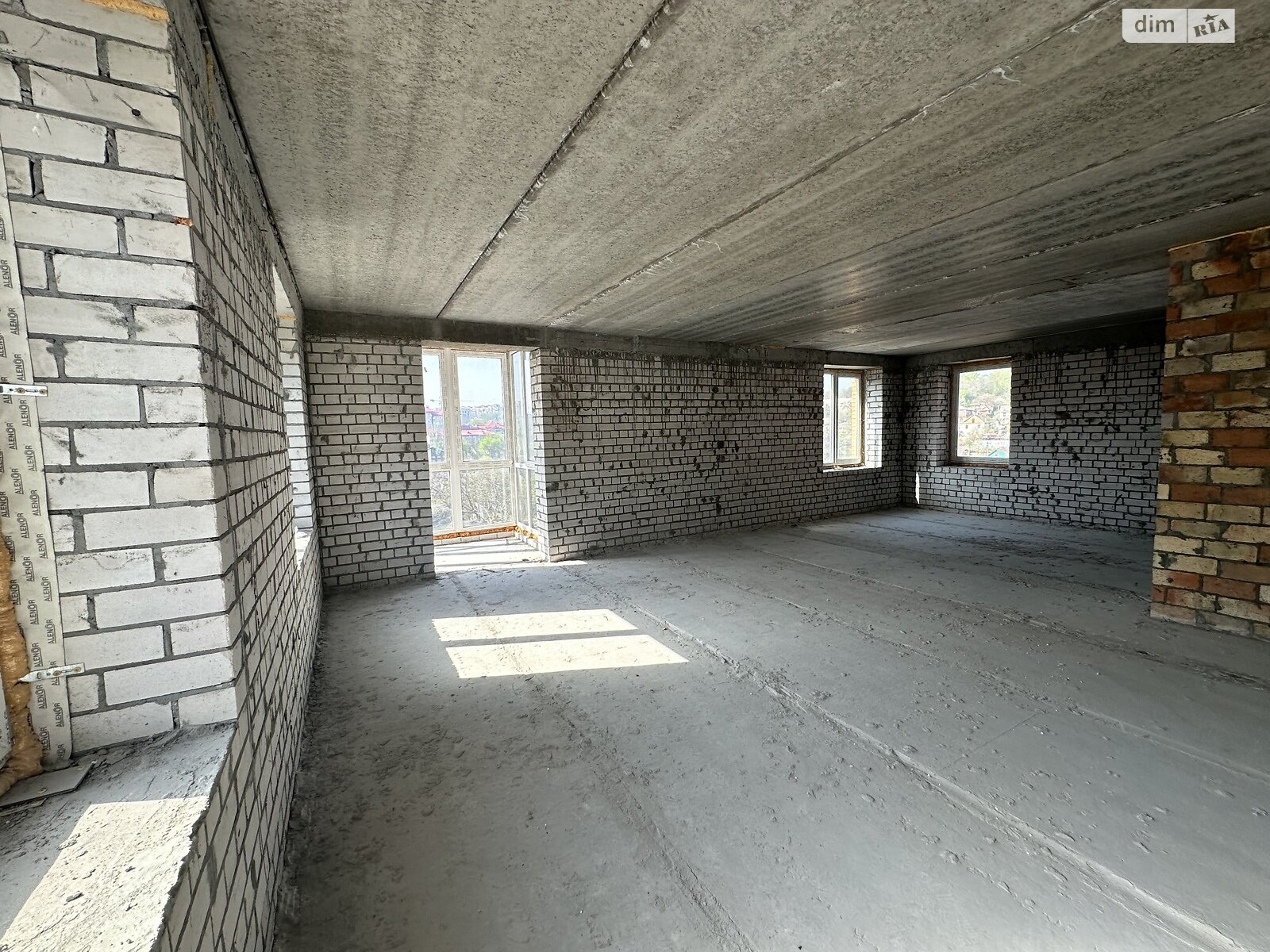 Продажа трехкомнатной квартиры в Днепре, на ул. Мандрыковская 234, фото 1 Продажа трехкомнатной квартиры в Днепре, на ул. Мандрыковская 234, фото 1