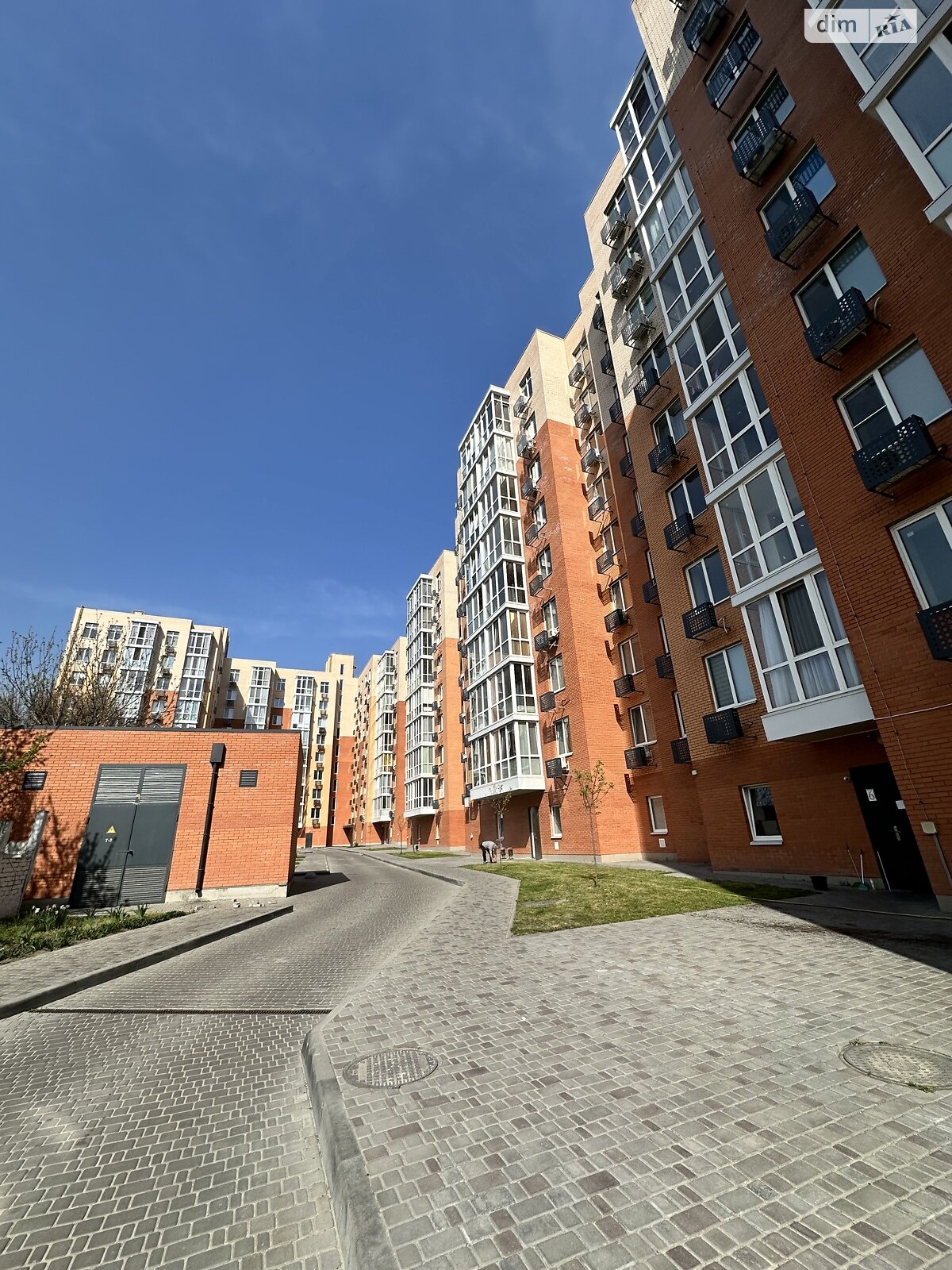 Продаж трикімнатної квартири в Дніпрі, на вул. Мандриківська 234, фото 1 Продаж трикімнатної квартири в Дніпрі, на вул. Мандриківська 234, фото 1
