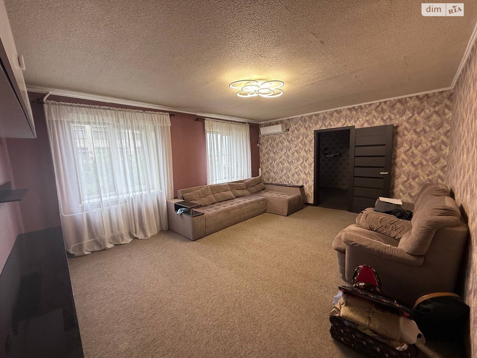 Продажа двухкомнатной квартиры в Днепре, на ул. Андрея Гулого-Гуленко 4, район Мазепы фото 1