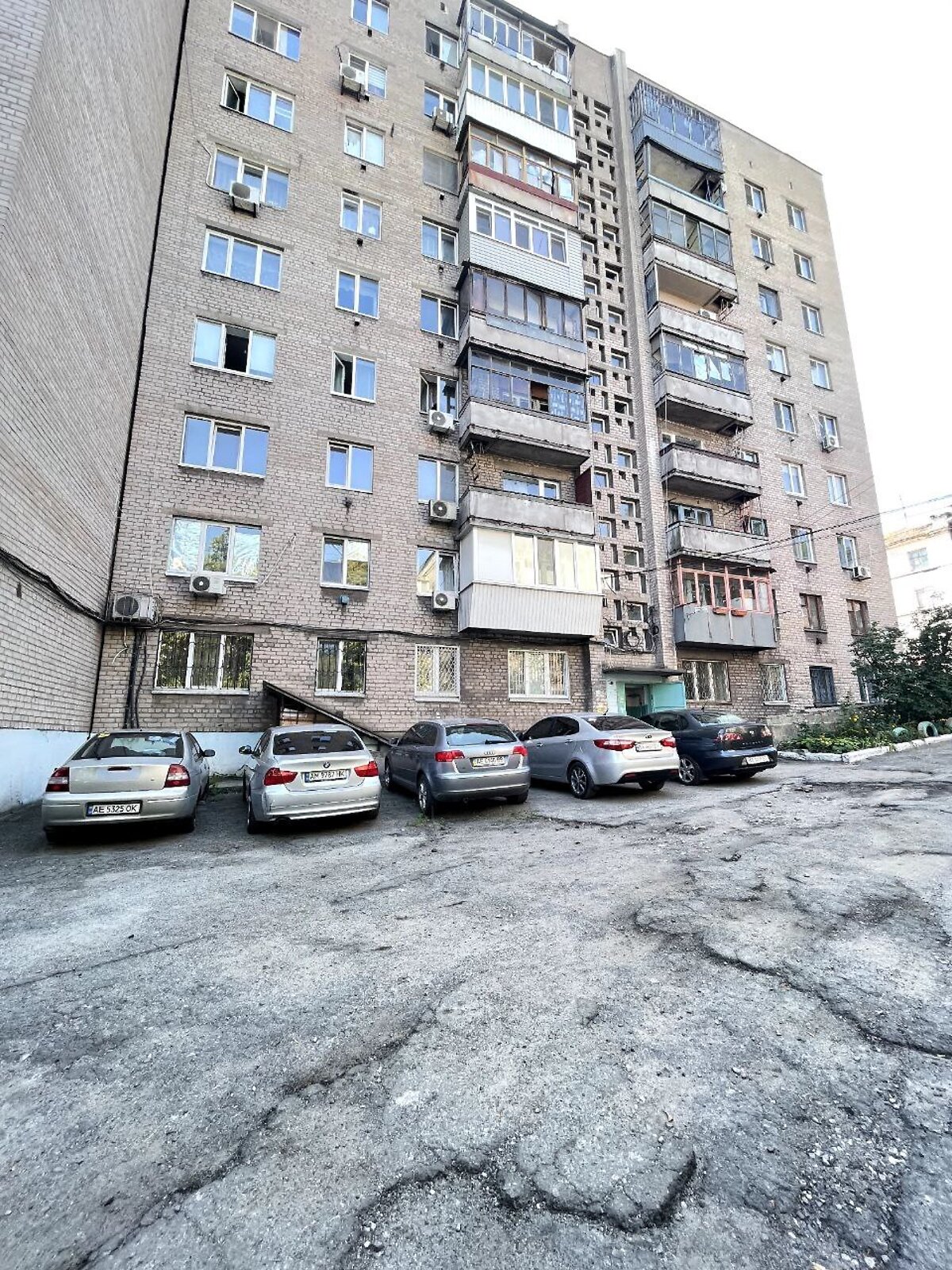 Продаж чотирикімнатної квартири в Дніпрі, на вул. Караваєва 2А, район Мазепи фото 1 Продаж чотирикімнатної квартири в Дніпрі, на вул. Караваєва 2А, район Мазепи фото 1
