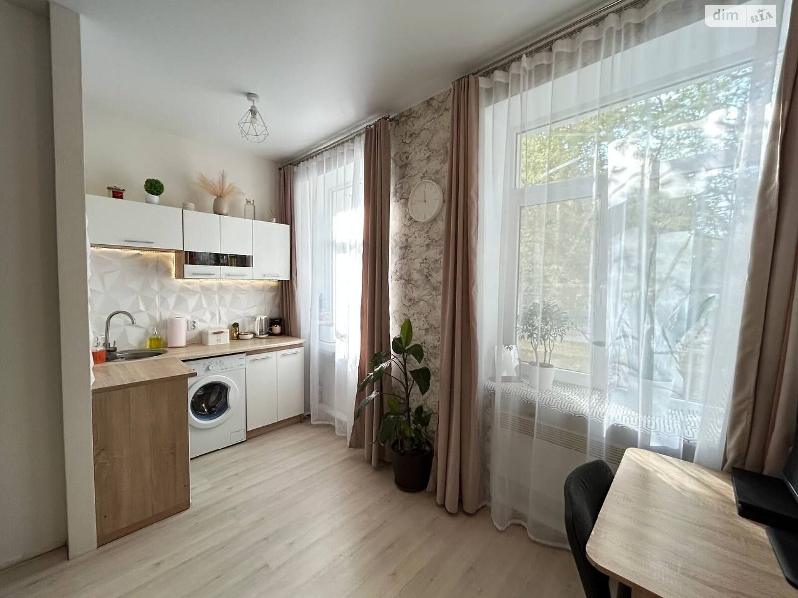 Продаж однокімнатної квартири в Дніпрі, на вул. Караваєва 3Б, район Мазепи фото 1 Продаж однокімнатної квартири в Дніпрі, на вул. Караваєва 3Б, район Мазепи фото 1