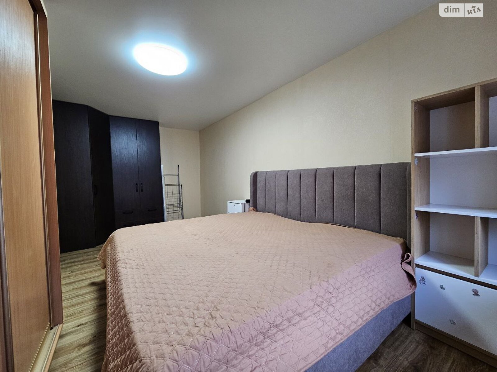 Продаж двокімнатної квартири в Дніпрі, на вул. Новоорловська 22А, район Мазепи фото 1 Продаж двокімнатної квартири в Дніпрі, на вул. Новоорловська 22А, район Мазепи фото 1