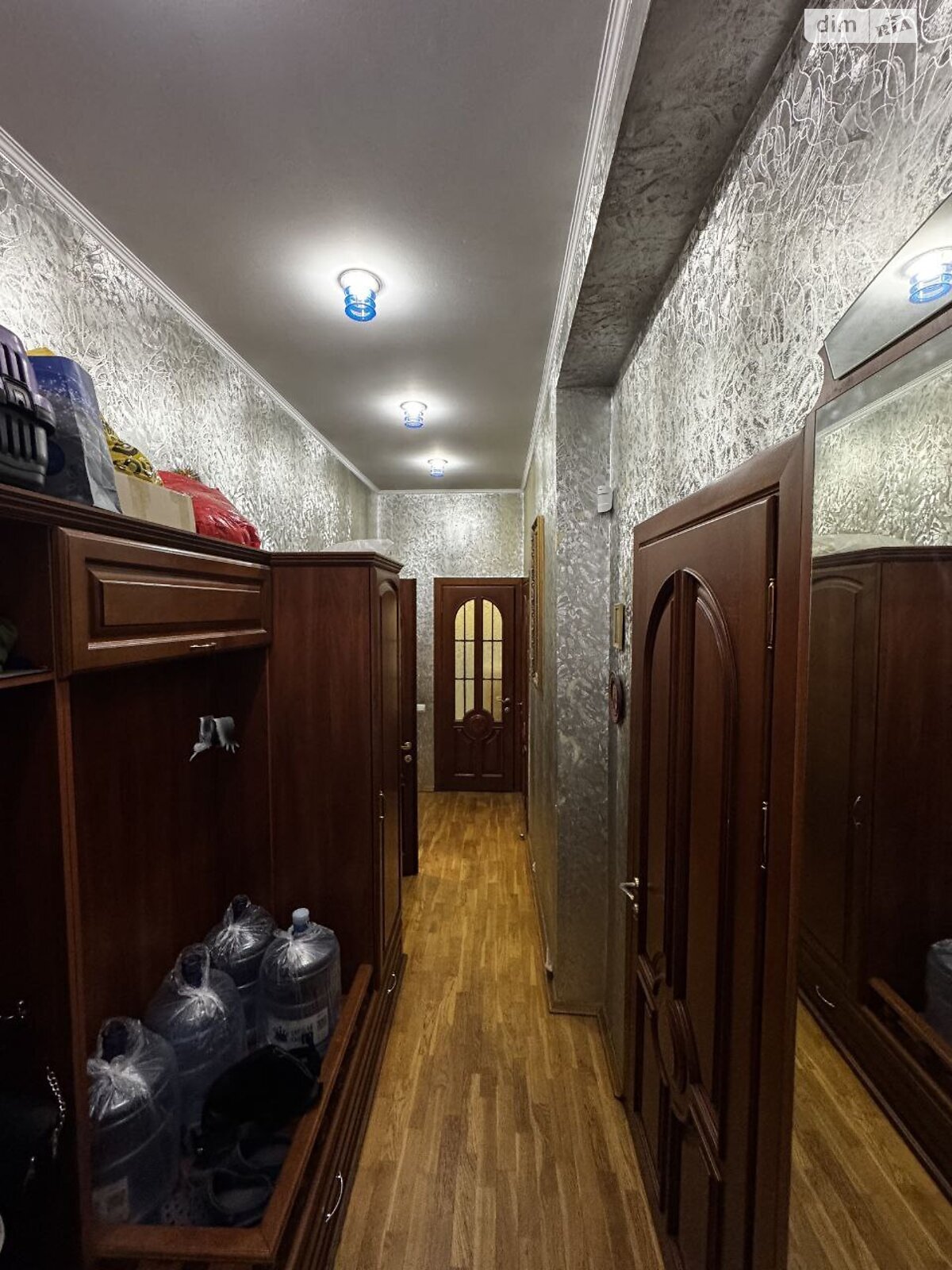 Продажа трехкомнатной квартиры в Днепре, на ул. Новоорловская 2, район Мазепы фото 1 Продажа трехкомнатной квартиры в Днепре, на ул. Новоорловская 2, район Мазепы фото 1