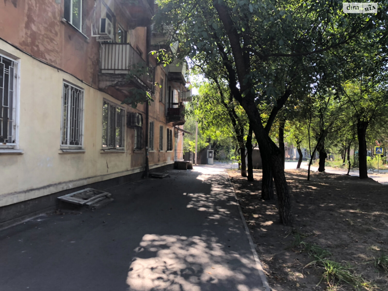 Продажа трехкомнатной квартиры в Днепре, на ул. Новоорловская, район Мазепы фото 1 Продажа трехкомнатной квартиры в Днепре, на ул. Новоорловская, район Мазепы фото 1