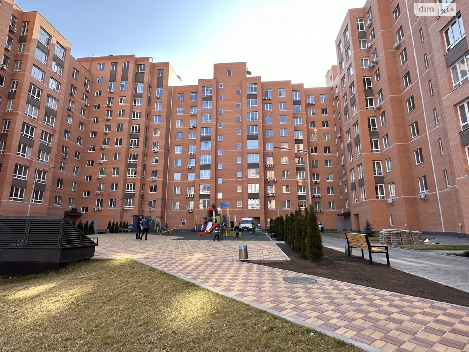 Продажа трехкомнатной квартиры в Днепре, на просп. Мира 2К, фото 1