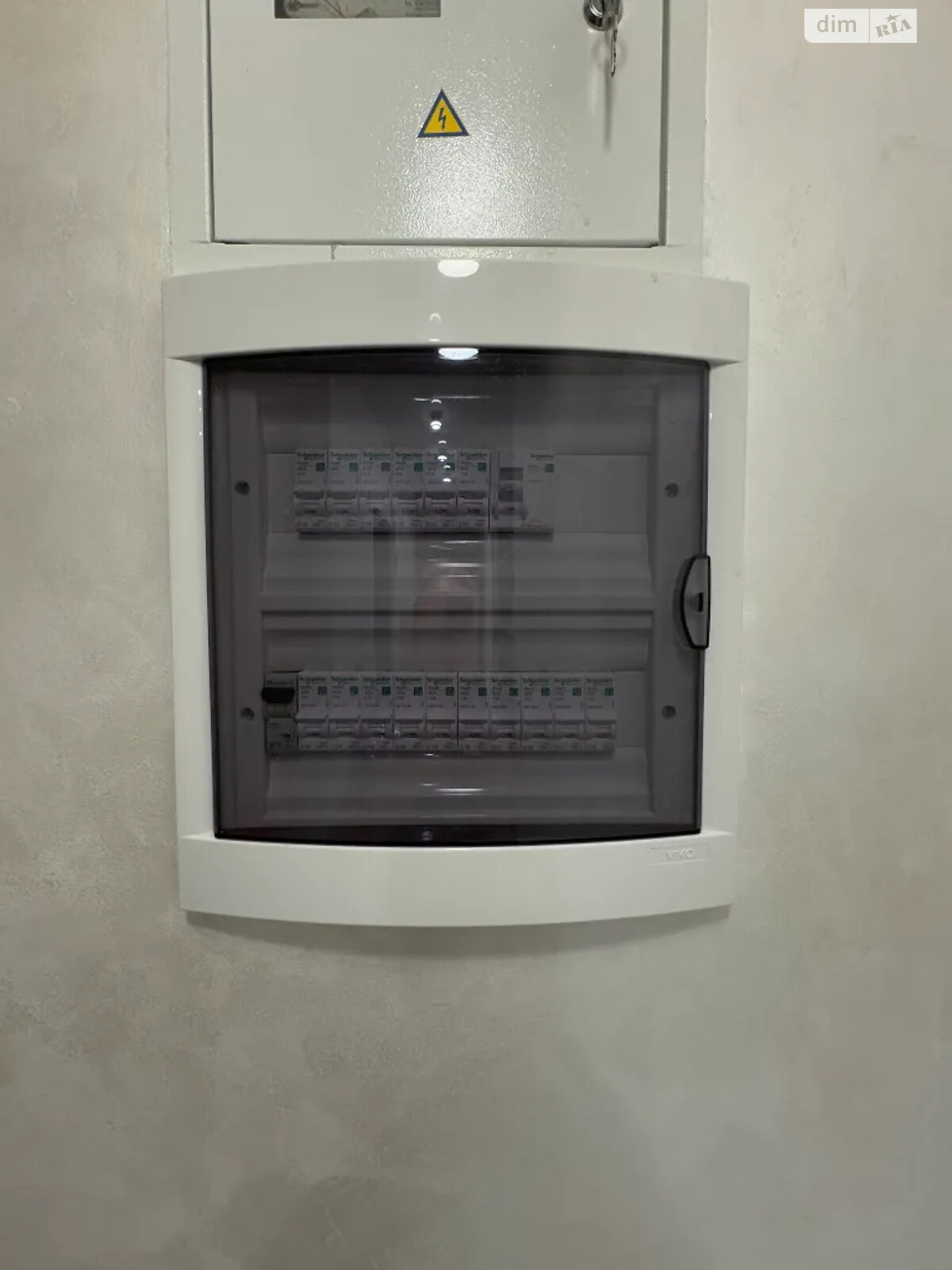 Продаж однокімнатної квартири в Дніпрі, на вул. Мудрого Ярослава князя 8, район Набережна фото 1