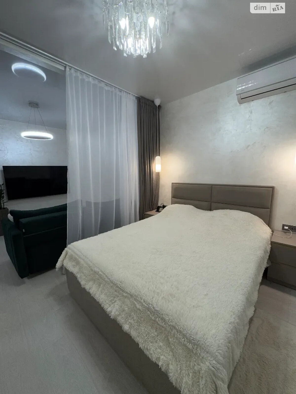 Продаж однокімнатної квартири в Дніпрі, на вул. Мудрого Ярослава князя 8, район Набережна фото 1