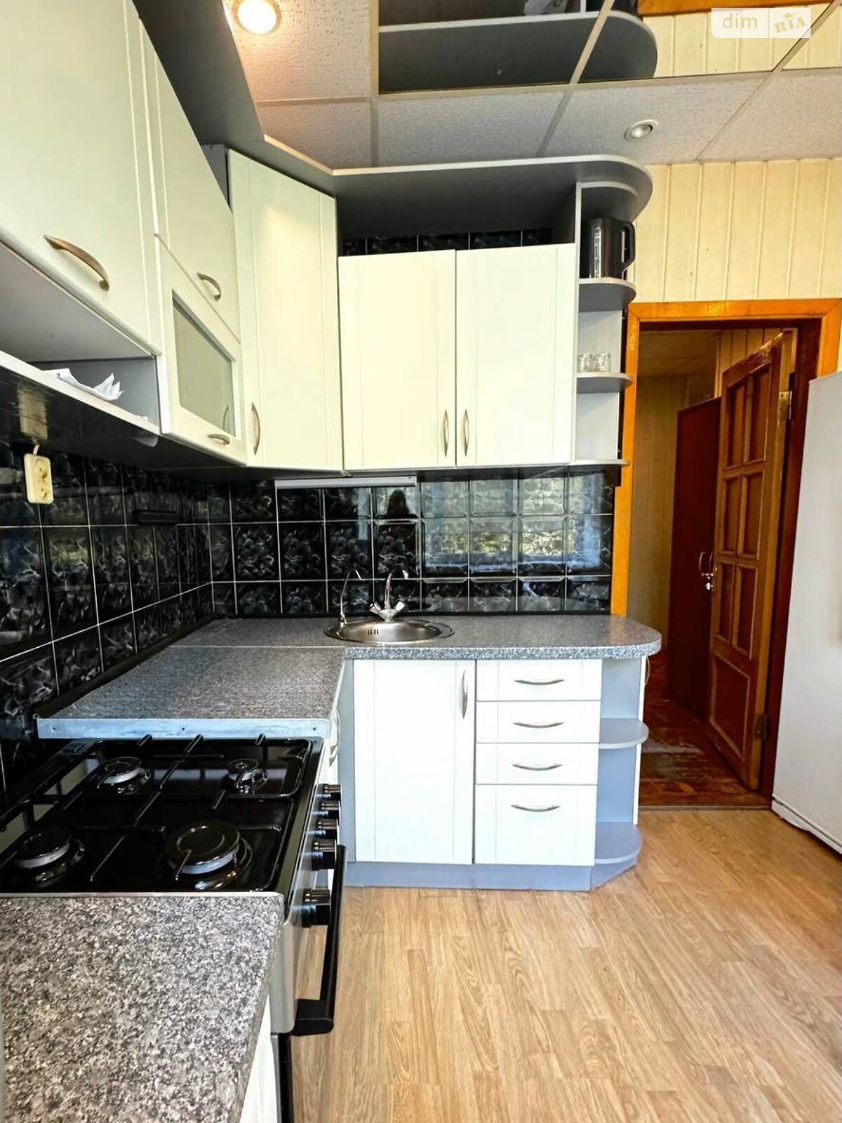 Продажа двухкомнатной квартиры в Днепре, на ул. Мудрого Ярослава князя 8, район Набережная фото 1