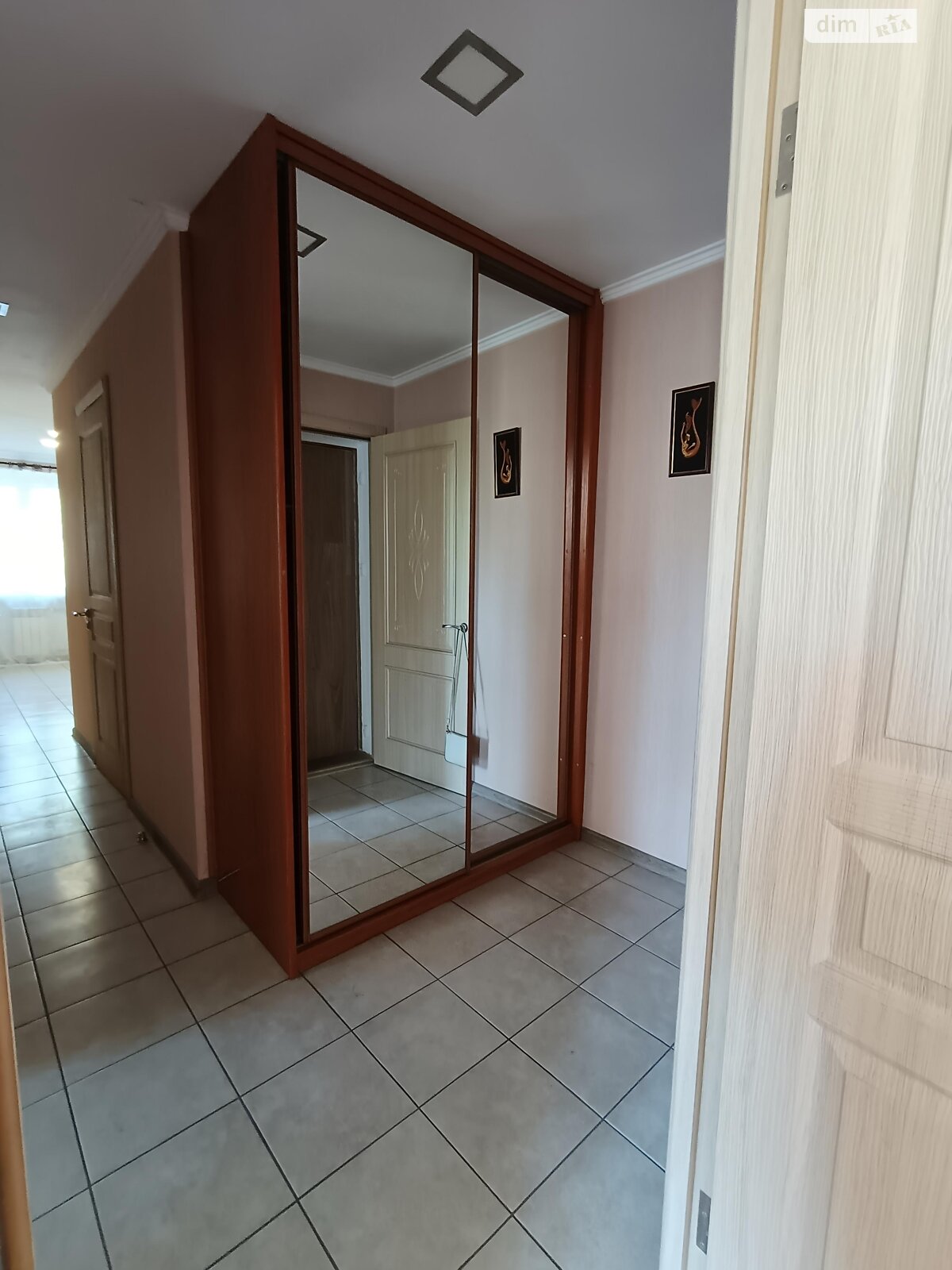 Продажа трехкомнатной квартиры в Днепре, на ул. Сичеславская Набережная 13, кв. 25, район Набережная фото 1 Продажа трехкомнатной квартиры в Днепре, на ул. Сичеславская Набережная 13, кв. 25, район Набережная фото 1