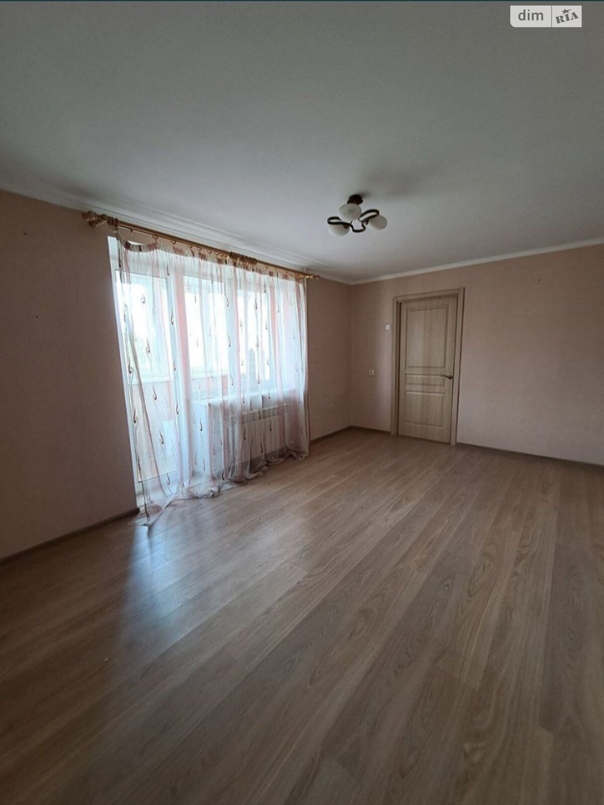 Продажа трехкомнатной квартиры в Днепре, на ул. Сичеславская Набережная 13, район Набережная фото 1 Продажа трехкомнатной квартиры в Днепре, на ул. Сичеславская Набережная 13, район Набережная фото 1
