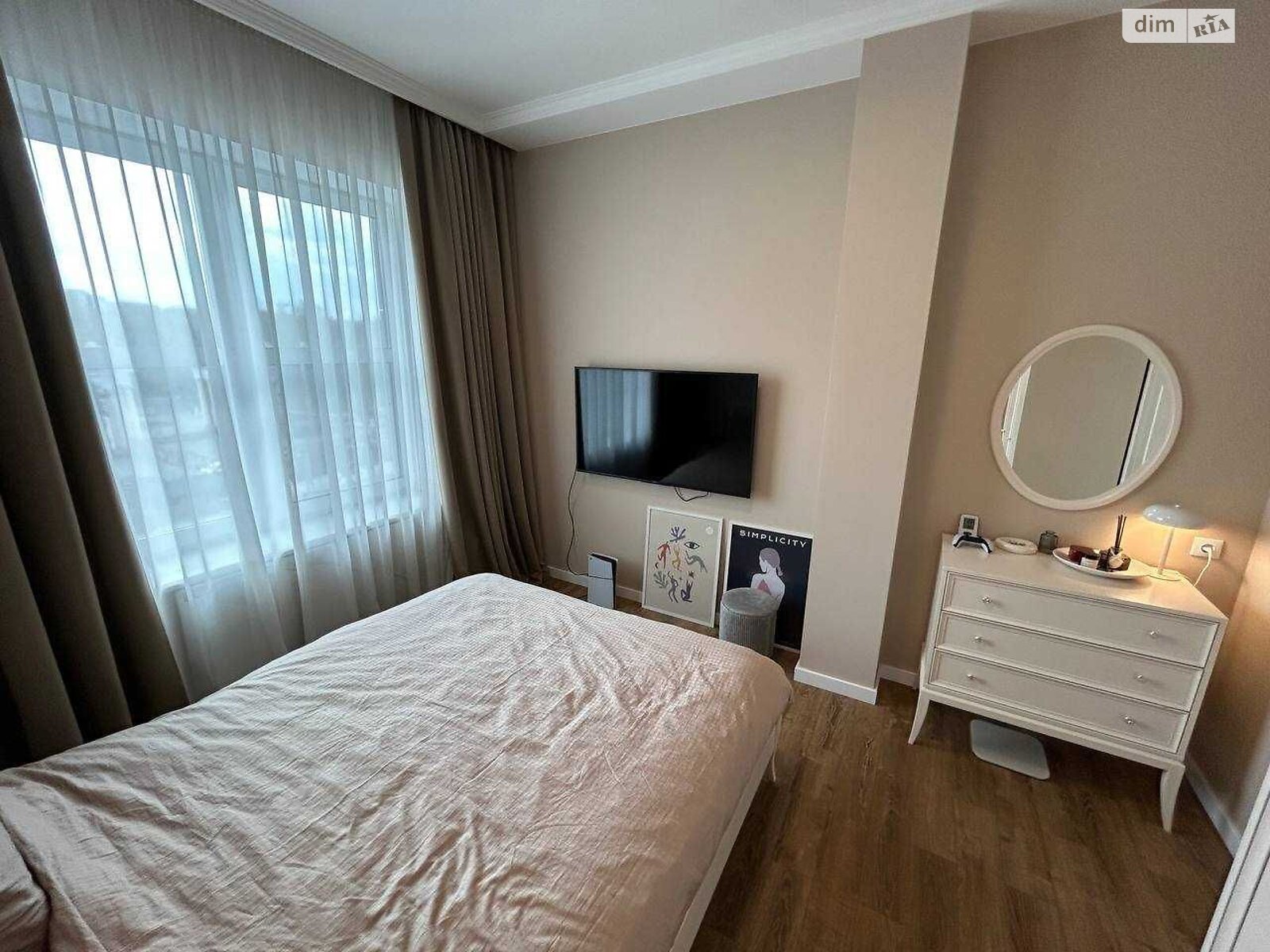 Продажа двухкомнатной квартиры в Днепре, на просп. Яворницкого Дмитрия 72Б, район Набережная фото 1 Продажа двухкомнатной квартиры в Днепре, на просп. Яворницкого Дмитрия 72Б, район Набережная фото 1