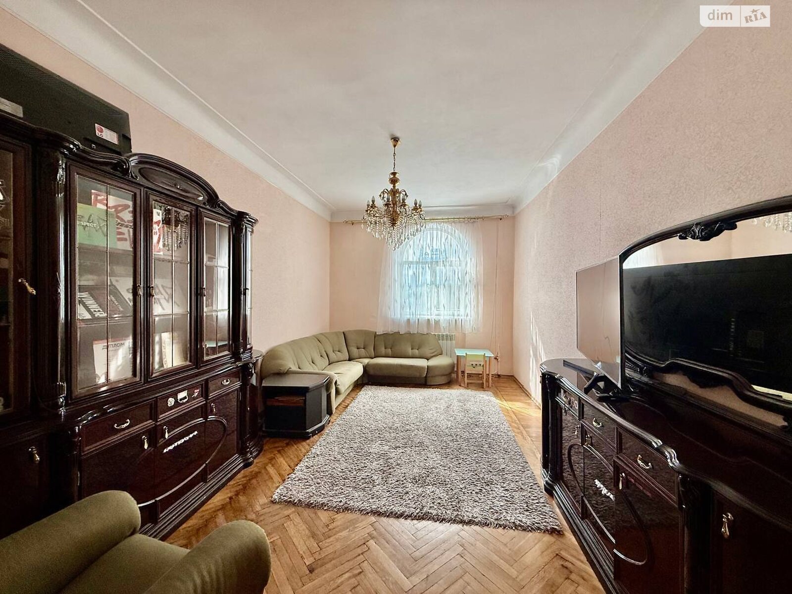 Продажа трехкомнатной квартиры в Днепре, на просп. Яворницкого Дмитрия, район Набережная фото 1
