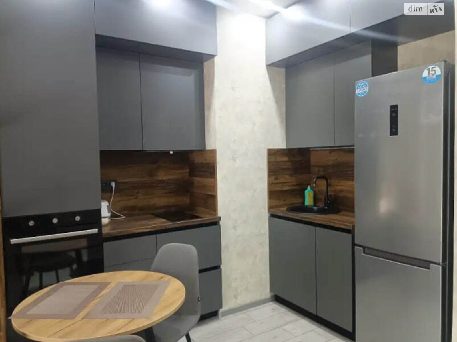 Продажа однокомнатной квартиры в Днепре, на просп. Яворницкого Дмитрия 72, район Набережная фото 1 Продажа однокомнатной квартиры в Днепре, на просп. Яворницкого Дмитрия 72, район Набережная фото 1