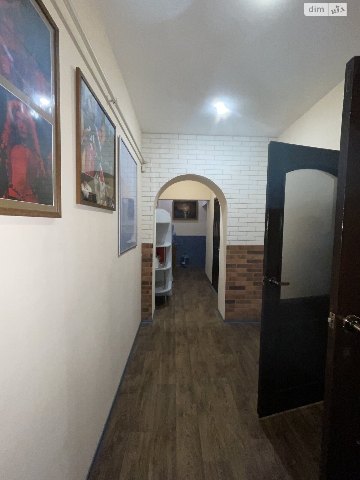 Продаж трикімнатної квартири в Дніпрі, на вул. Паторжинського 13, район Соборний фото 1 Продаж трикімнатної квартири в Дніпрі, на вул. Паторжинського 13, район Соборний фото 1