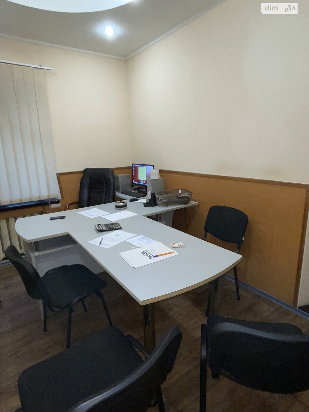 Продаж трикімнатної квартири в Дніпрі, на вул. Паторжинського 13, район Соборний фото 1 Продаж трикімнатної квартири в Дніпрі, на вул. Паторжинського 13, район Соборний фото 1