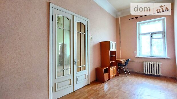 Продажа четырехкомнатной квартиры в Днепре, на ул. Чернышевского 35, кв. 8, район Нагорка фото 1 Продажа четырехкомнатной квартиры в Днепре, на ул. Чернышевского 35, кв. 8, район Нагорка фото 1