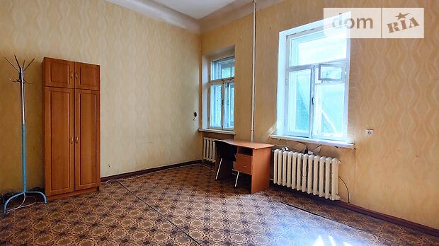 Продажа четырехкомнатной квартиры в Днепре, на ул. Чернышевского 35, кв. 8, район Нагорка фото 1 Продажа четырехкомнатной квартиры в Днепре, на ул. Чернышевского 35, кв. 8, район Нагорка фото 1