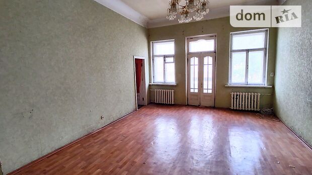Продажа четырехкомнатной квартиры в Днепре, на ул. Чернышевского 35, кв. 8, район Нагорка фото 1