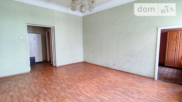 Продажа четырехкомнатной квартиры в Днепре, на ул. Чернышевского 35, кв. 8, район Нагорка фото 1 Продажа четырехкомнатной квартиры в Днепре, на ул. Чернышевского 35, кв. 8, район Нагорка фото 1