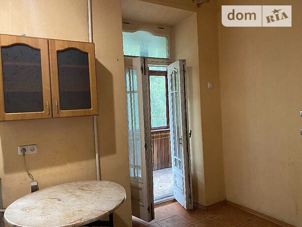 Продажа четырехкомнатной квартиры в Днепре, на ул. Чернышевского 35, кв. 8, район Нагорка фото 1 Продажа четырехкомнатной квартиры в Днепре, на ул. Чернышевского 35, кв. 8, район Нагорка фото 1
