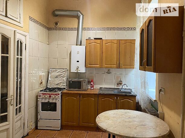 Продажа четырехкомнатной квартиры в Днепре, на ул. Чернышевского 35, кв. 8, район Нагорка фото 1 Продажа четырехкомнатной квартиры в Днепре, на ул. Чернышевского 35, кв. 8, район Нагорка фото 1