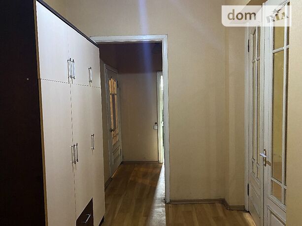 Продажа четырехкомнатной квартиры в Днепре, на ул. Чернышевского 35, кв. 8, район Нагорка фото 1 Продажа четырехкомнатной квартиры в Днепре, на ул. Чернышевского 35, кв. 8, район Нагорка фото 1