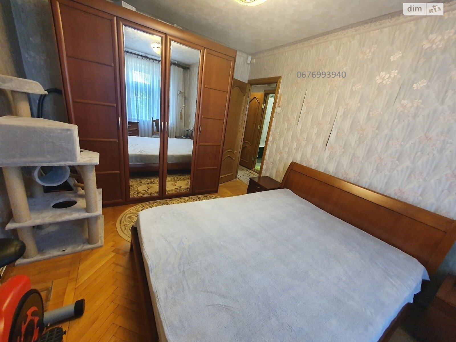 Продажа трехкомнатной квартиры в Днепре, на ул. Паторжинского, фото 1 Продажа трехкомнатной квартиры в Днепре, на ул. Паторжинского, фото 1
