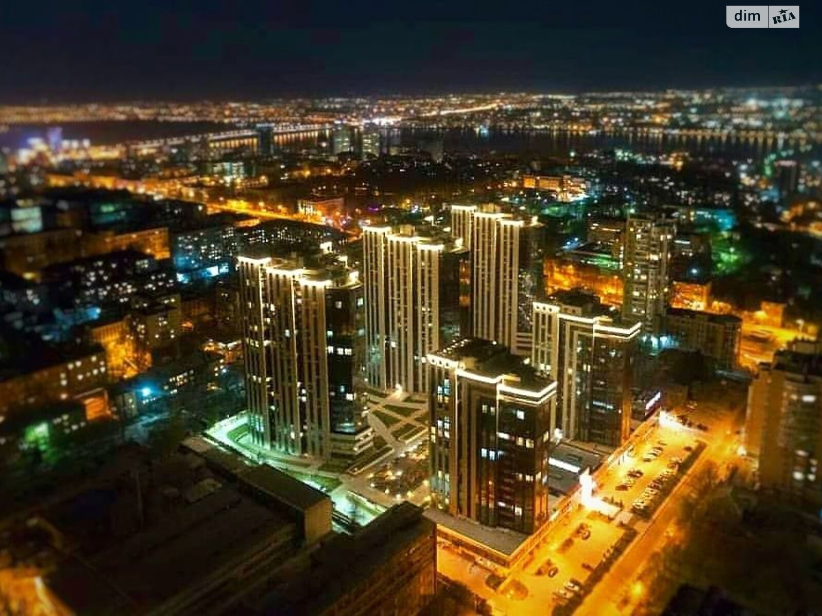 Продажа трехкомнатной квартиры в Днепре, на ул. Симферопольская 2Н, район Нагорный фото 1
