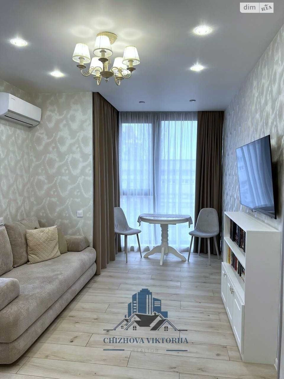 Продажа двухкомнатной квартиры в Днепре, на ул. Архитектора Олега Петрова 20, район Нагорный фото 1 Продажа двухкомнатной квартиры в Днепре, на ул. Архитектора Олега Петрова 20, район Нагорный фото 1