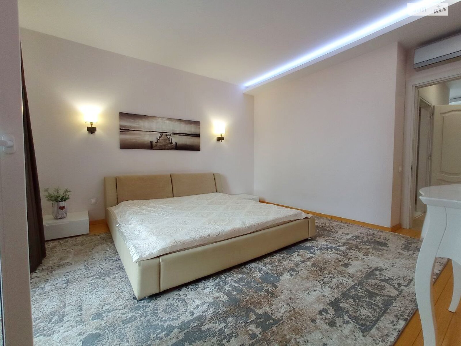 Продаж чотирикімнатної квартири в Дніпрі, на вул. Бригадна 11, район Нагорний фото 1 Продаж чотирикімнатної квартири в Дніпрі, на вул. Бригадна 11, район Нагорний фото 1